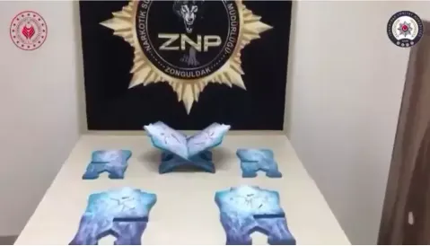 Kürtaj yapılan kadına destek çıkıldı...